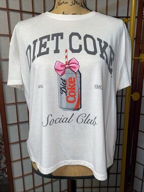 NWOT Diet Coke Social Club Graphic Tee